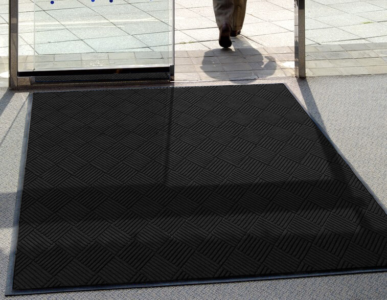 WaterHog DiamondCommercial-Grade Entrance Mat Indoor/Out Quick Drying M+A 208