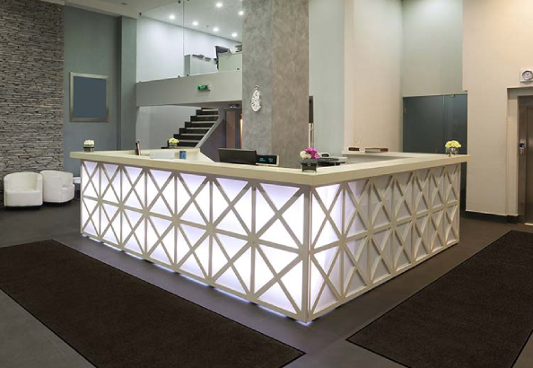Carpeted entrance mat in entryway